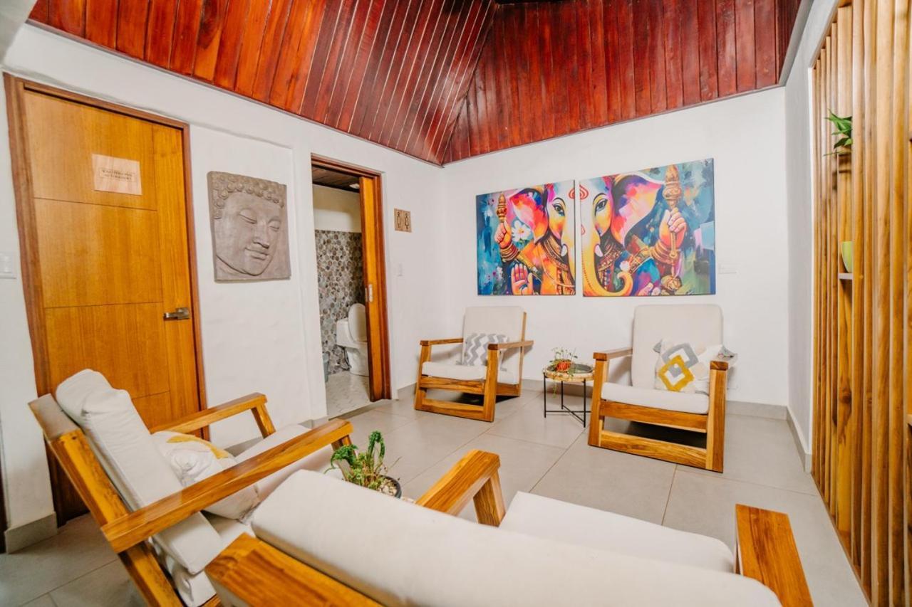 Hotel Ocotal Bed & Breakfast Playa Ocotal Exterior photo